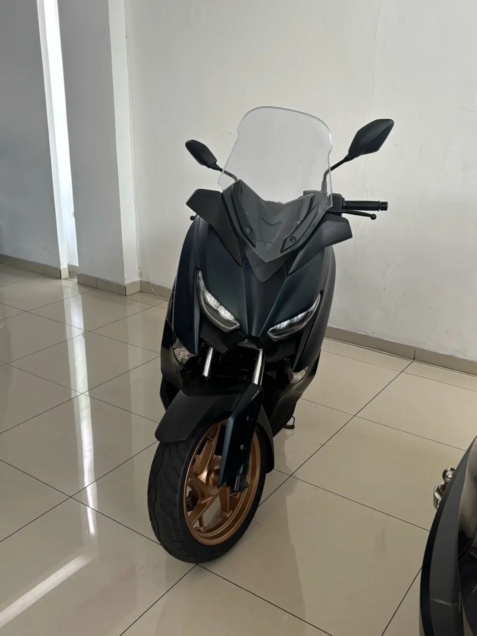 Xmax - Foto 3