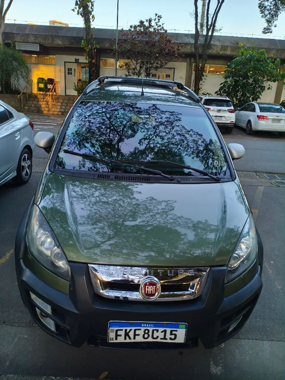 Fiat Idea Adv./ Adv.lock.dualogic 1.8 Flex 5P 2013 - Foto 4