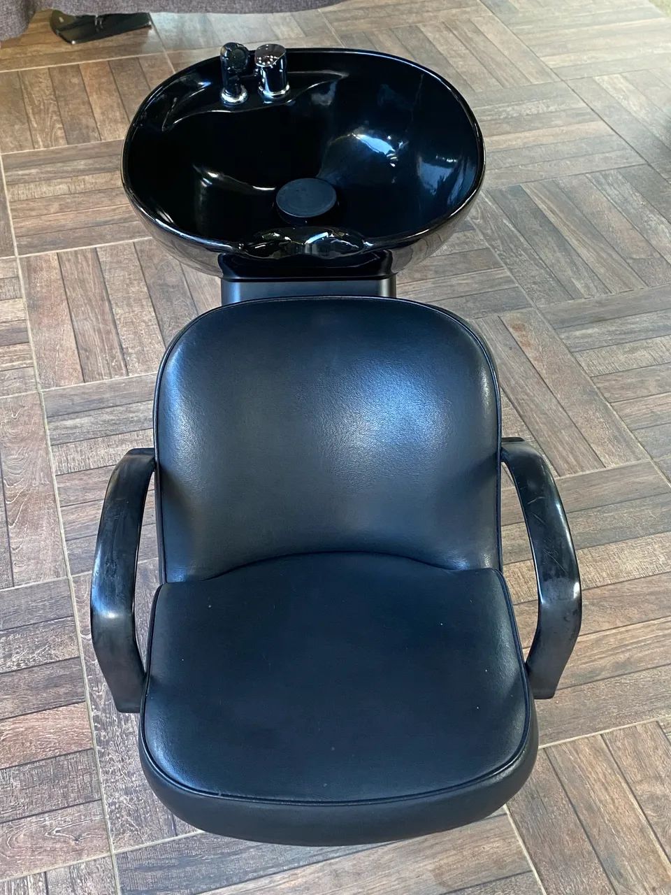 Lavatório de louça  - Foto 2