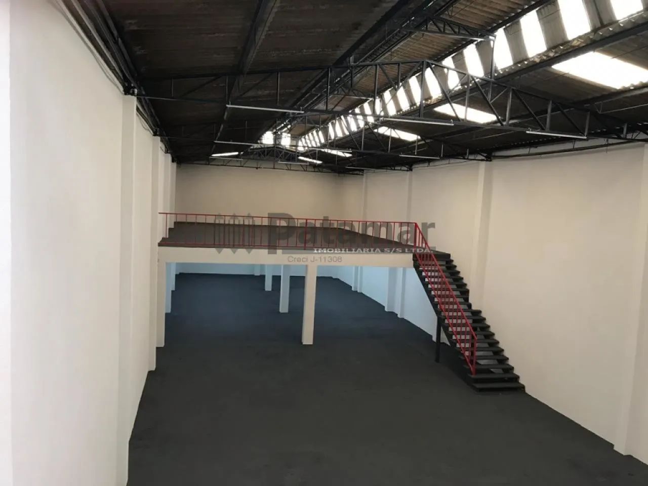 Imóvel Comercial à Venda - Ampla Área, 6 Salas, 4 Vagas - Foto 3