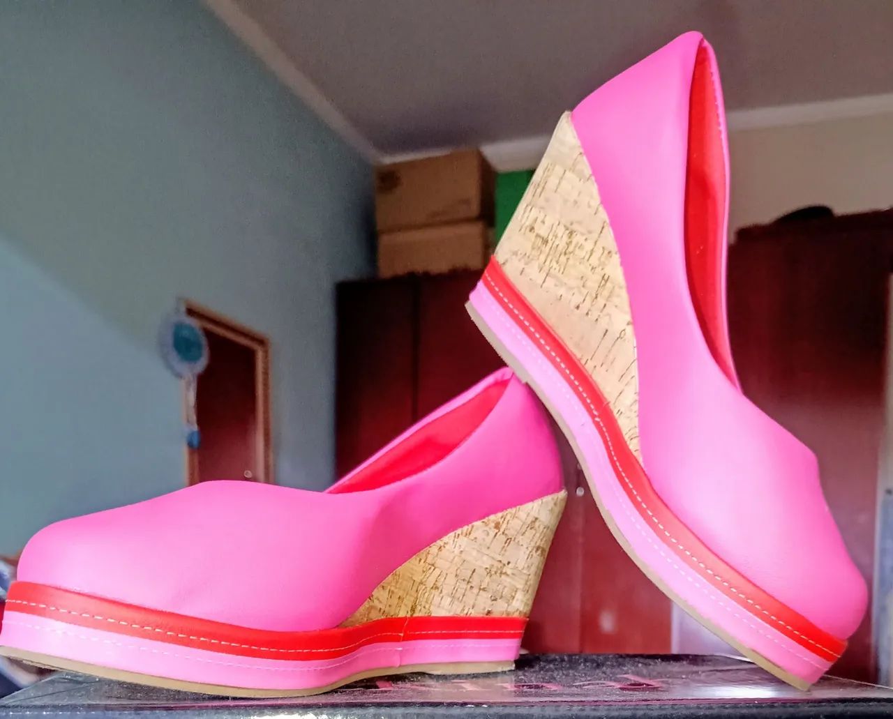 Sandália plataforma rosa  - Foto 2