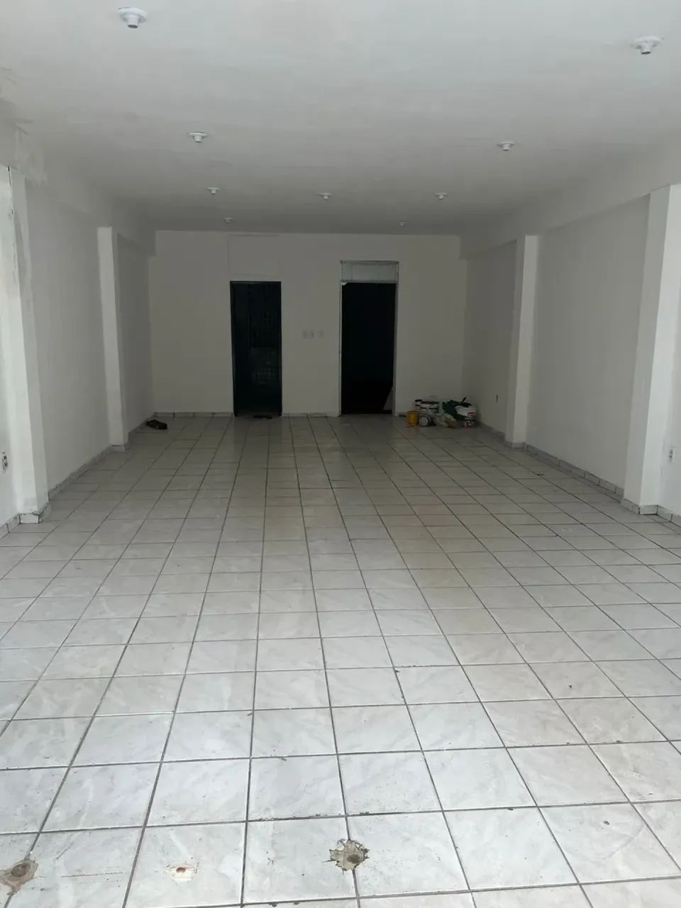 VENDO ÓTIMA LOJA/PONTO COMERCIAL COM 101m² NA AV. BEBERIBE - ENCRUZILHADA - Foto 3