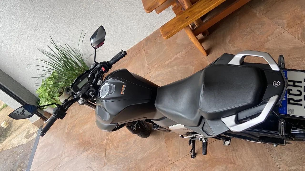 fz25 - Foto 2