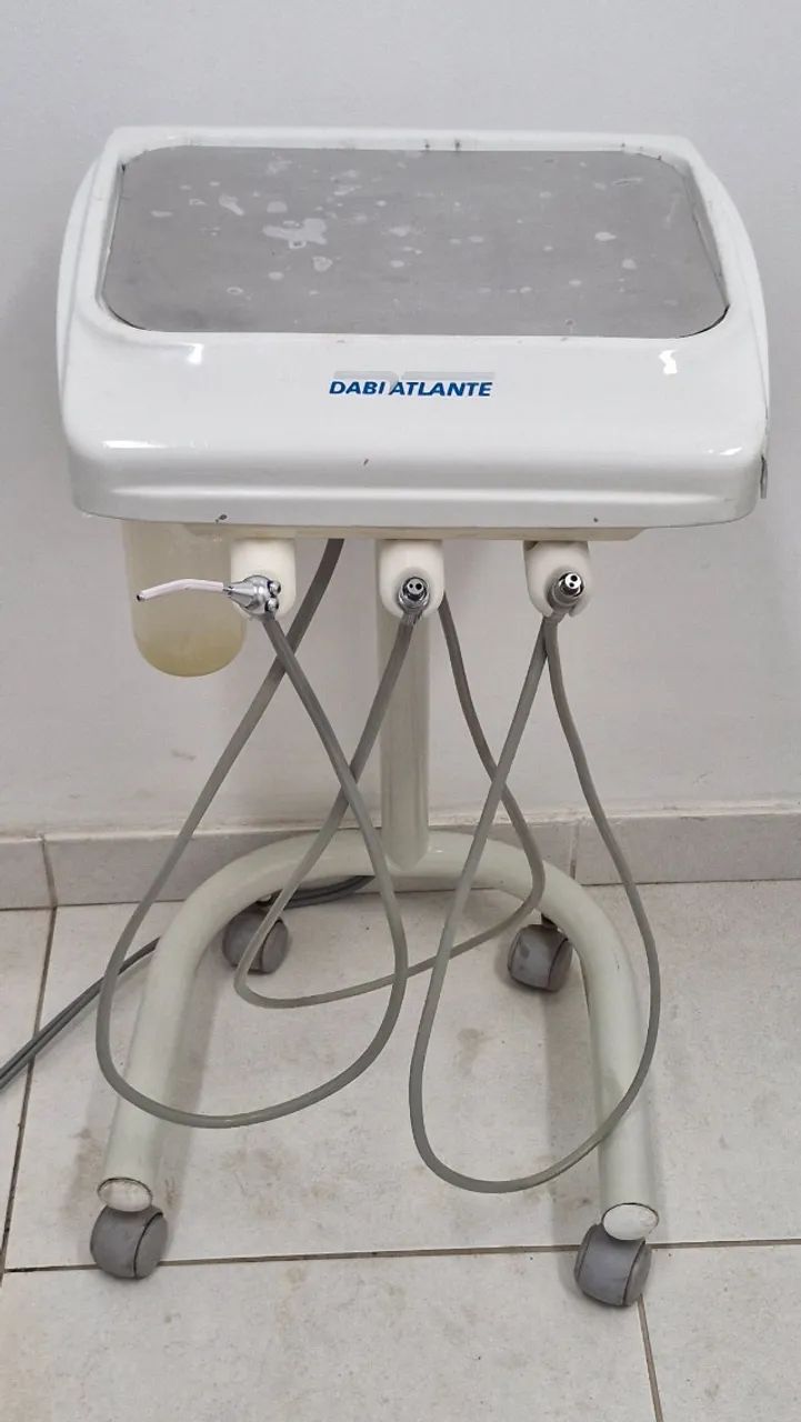 Cadeira Odontologica Dabi Croma Usada - Foto 2