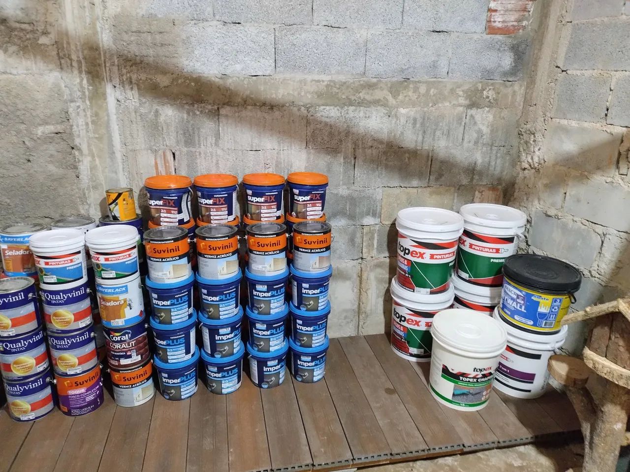 Tintas , impermeabilizantes, resina, verniz e selantes  - Foto 4