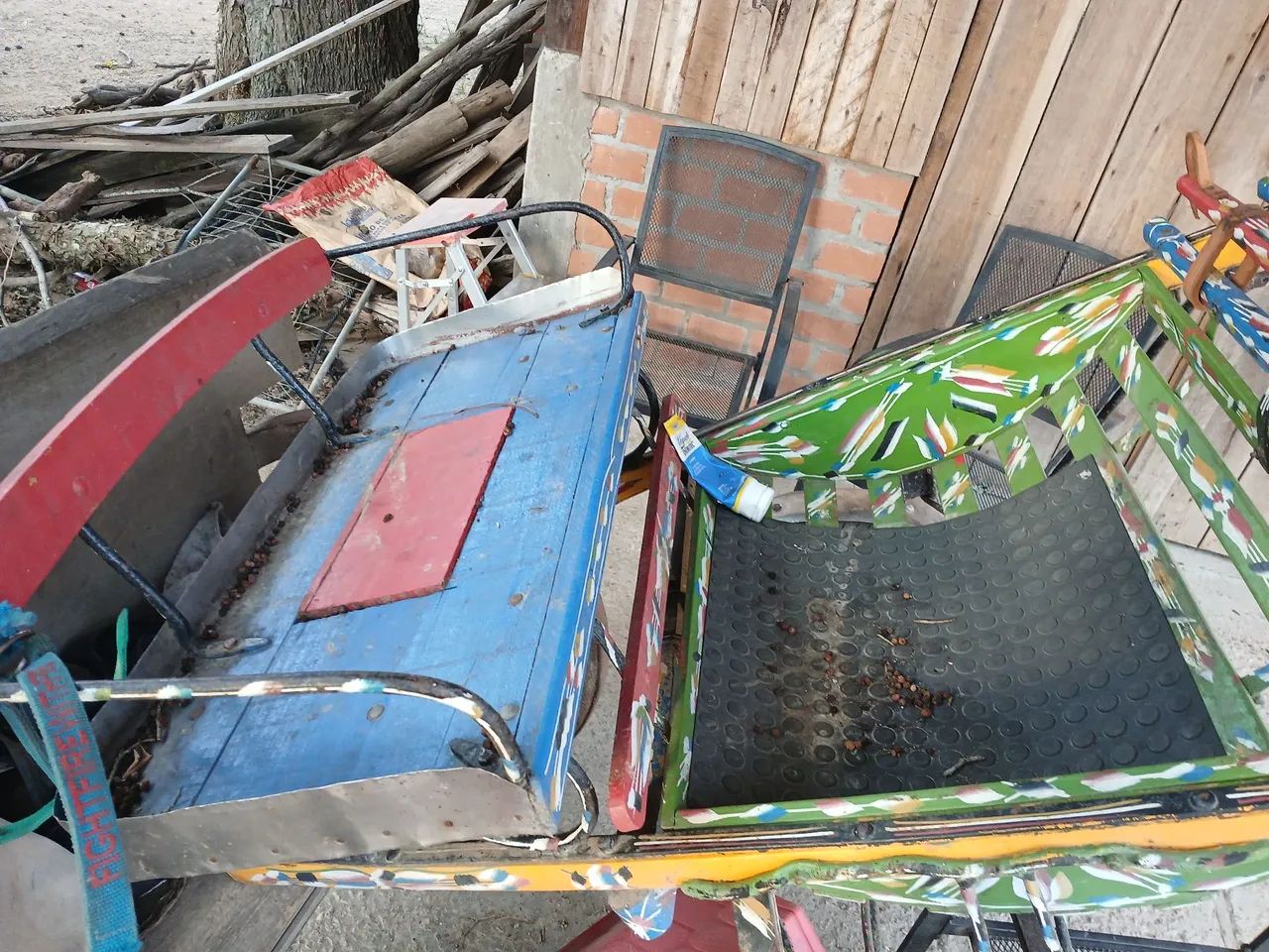 Carreteiro de madeira. 