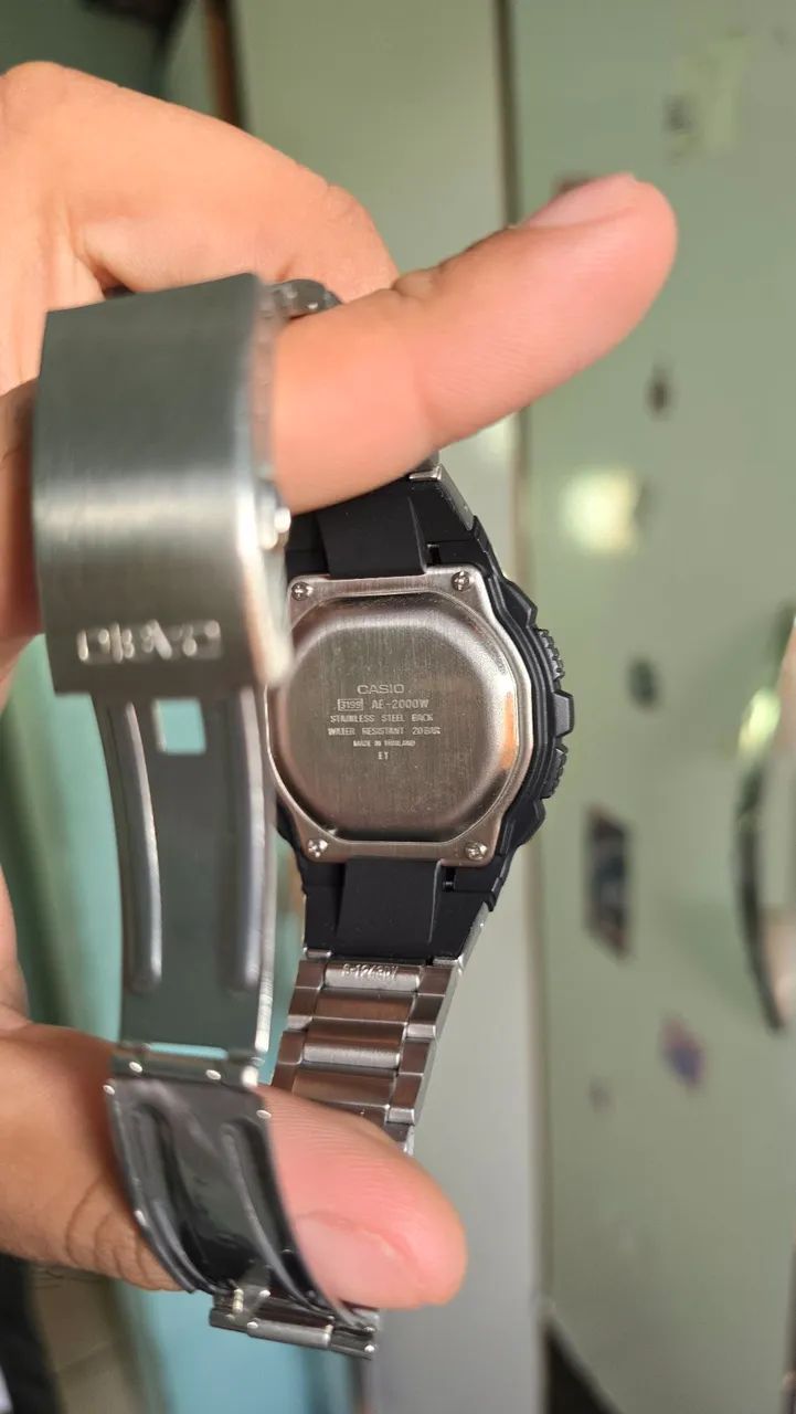 Relógio Casio AE2000WD-1AV - Foto 3