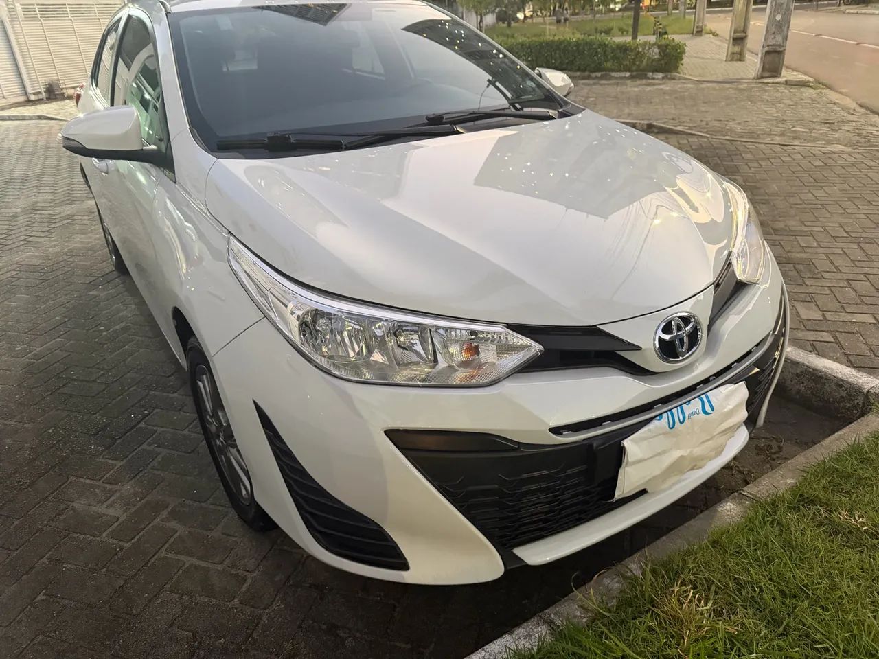 Toyota Yaris XL 1.5 FLEX 16V 5P AUT. 2021