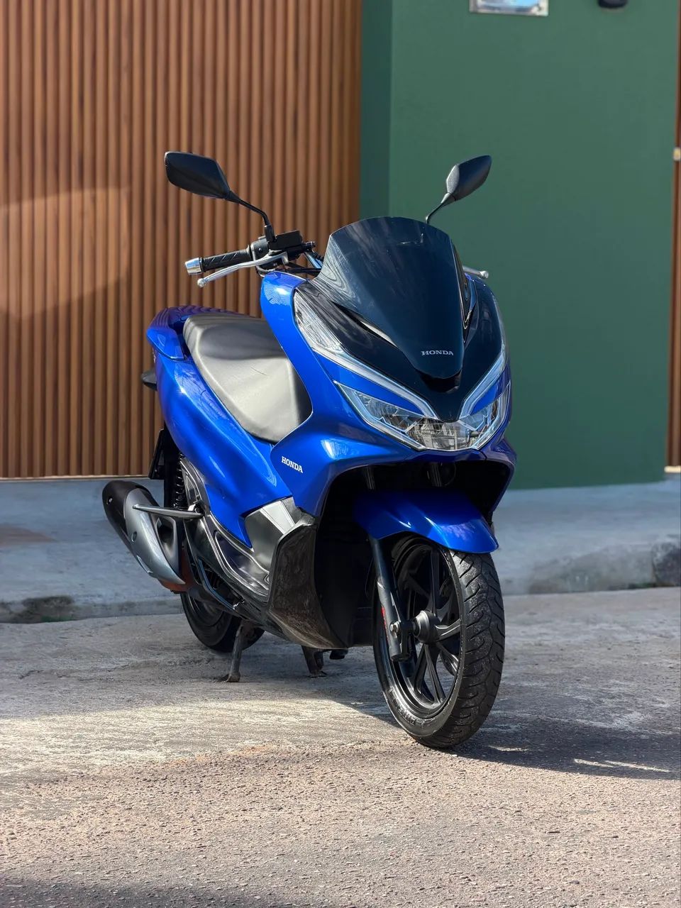 Moto automática PCX 2022