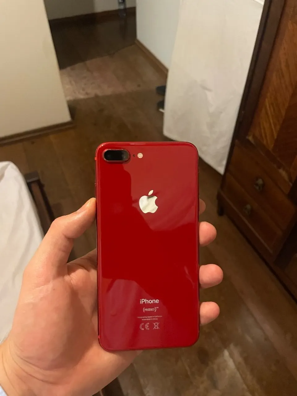 iPhone 8 Plus 256gb vermelho Ferrari - Celulares e Smartphones