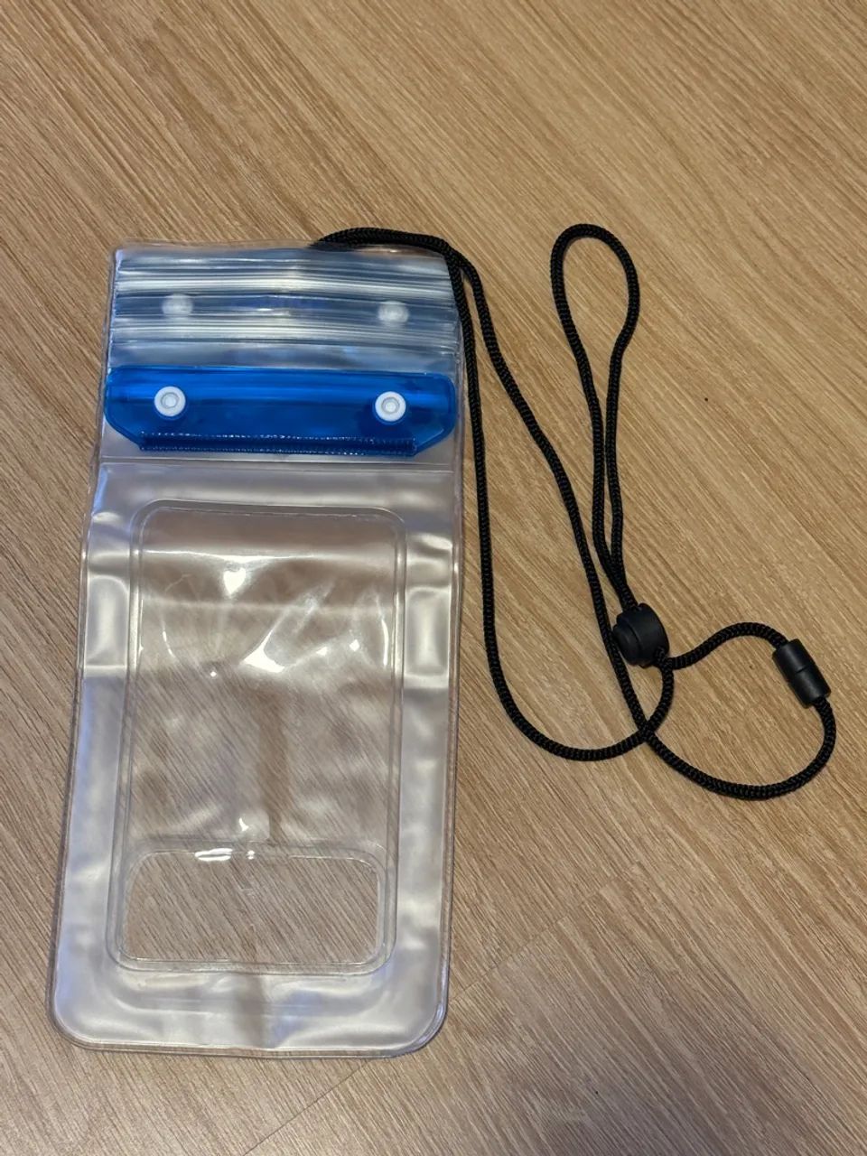 Capa universal impermeável à prova d'água para celular.  - Foto 3