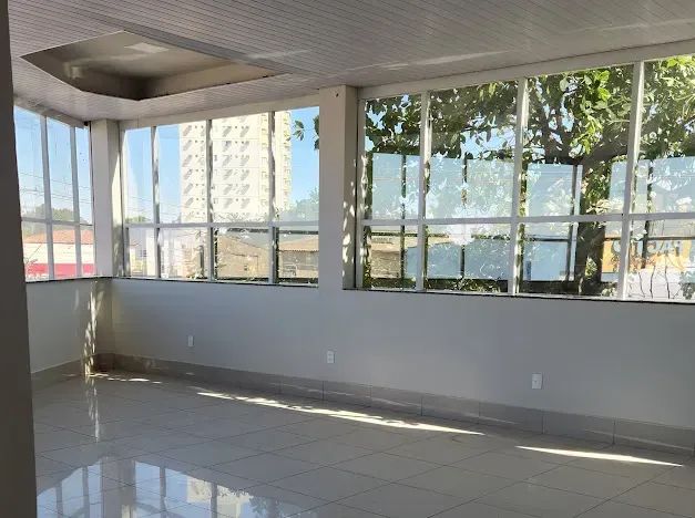 SALAS COMERCIAIS, VALORES DIFERENTES, VAZIA E MOBILIADA, EM CIMA RESTAURANTE AVENIDA, CIDA - Foto 12