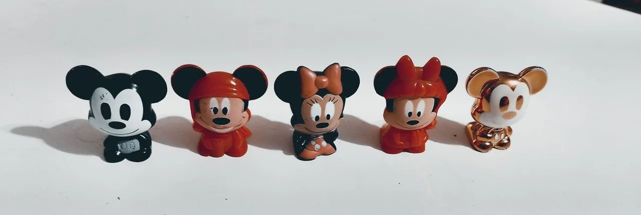 Miniaturas Geloukos Disney anos 2000 - Foto 2