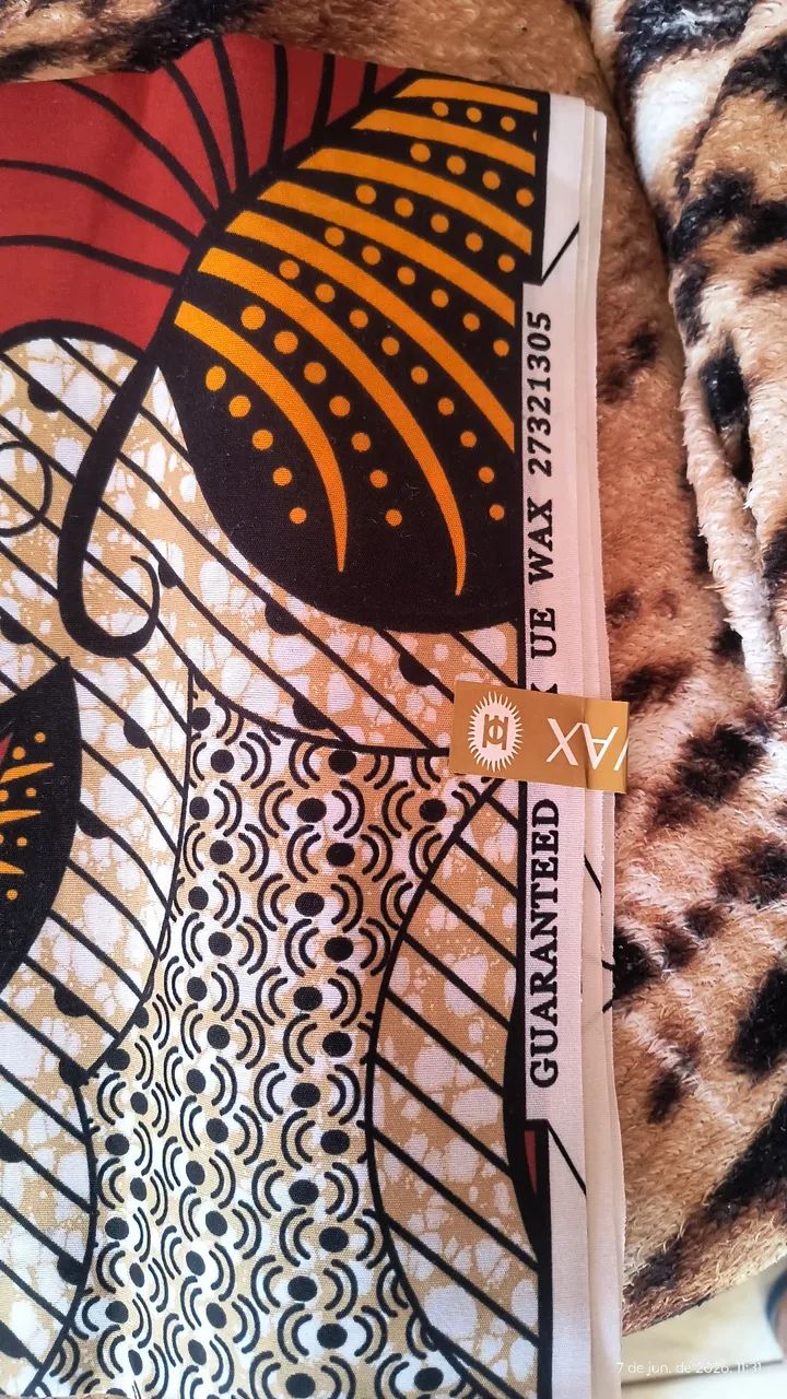 Tecido estampado UE Wax novo lacrado  - Foto 3