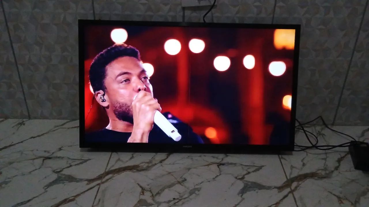 Tv Samsung 32 polegadas smart leia o anúncio  - Foto 5