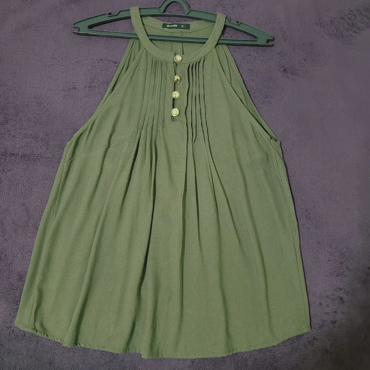 Blusa Cavada Verde Oliva