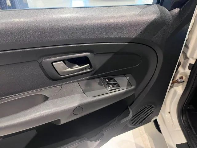 Fiat Strada Working Hard 1.4 Fire Flex 8V CD 2017 - Foto 2