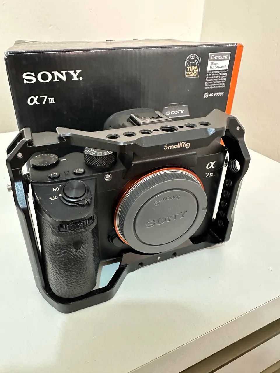 Câmera Sony a7iii caixa e Cage - Foto 3