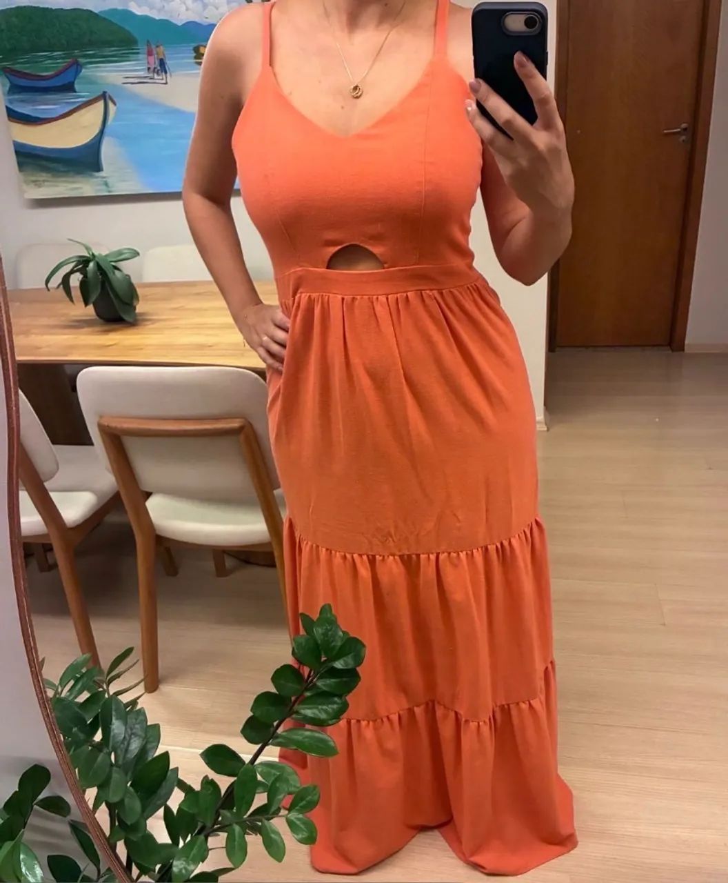 Vestido laranja longo 