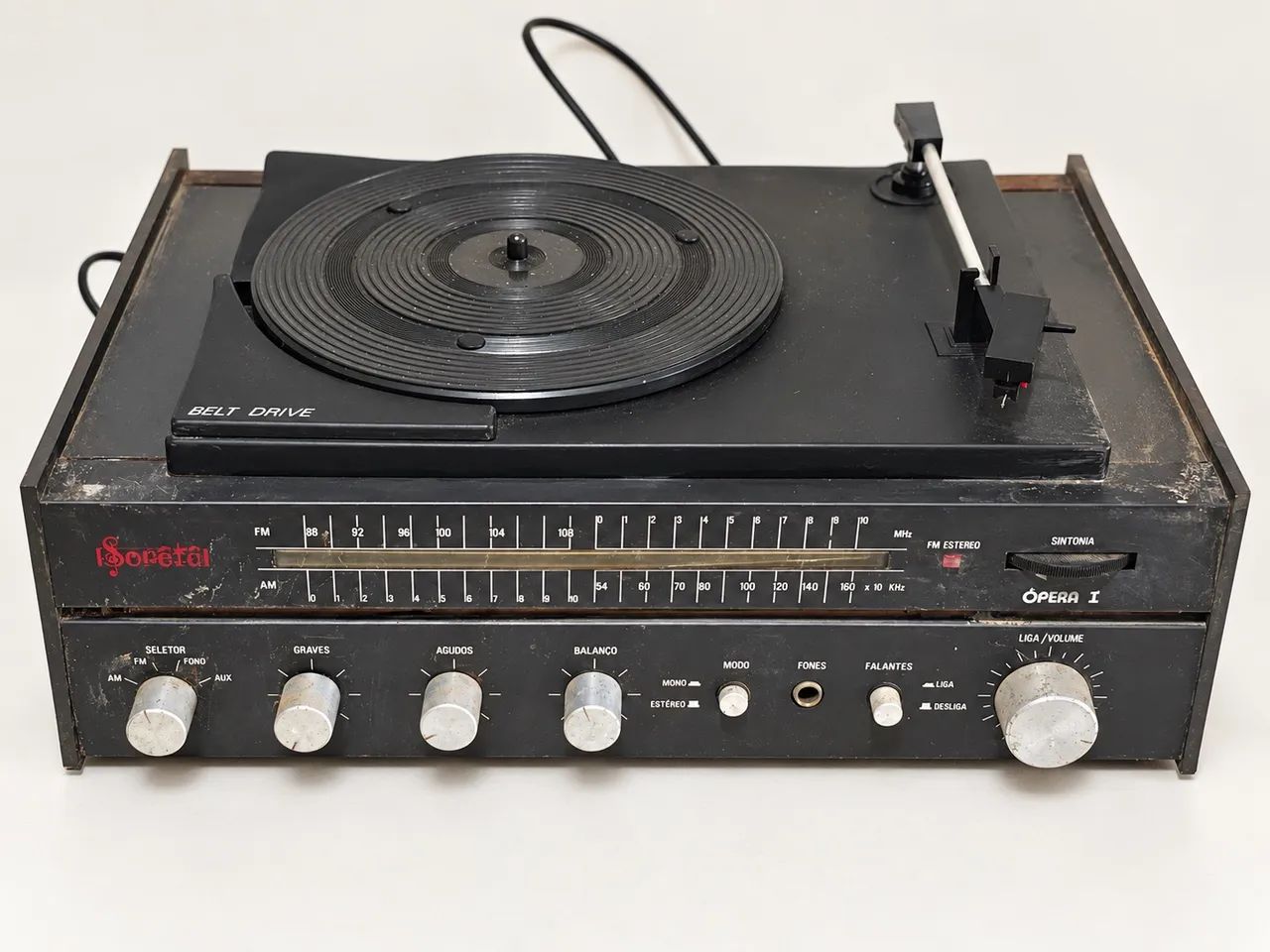 Vitrola Soreta Ópera I com Rádio e Toca-Discos