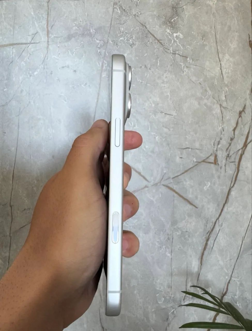 iPhone 17 Pro Max 256GB Silver 4 meses de uso!!  - Foto 4