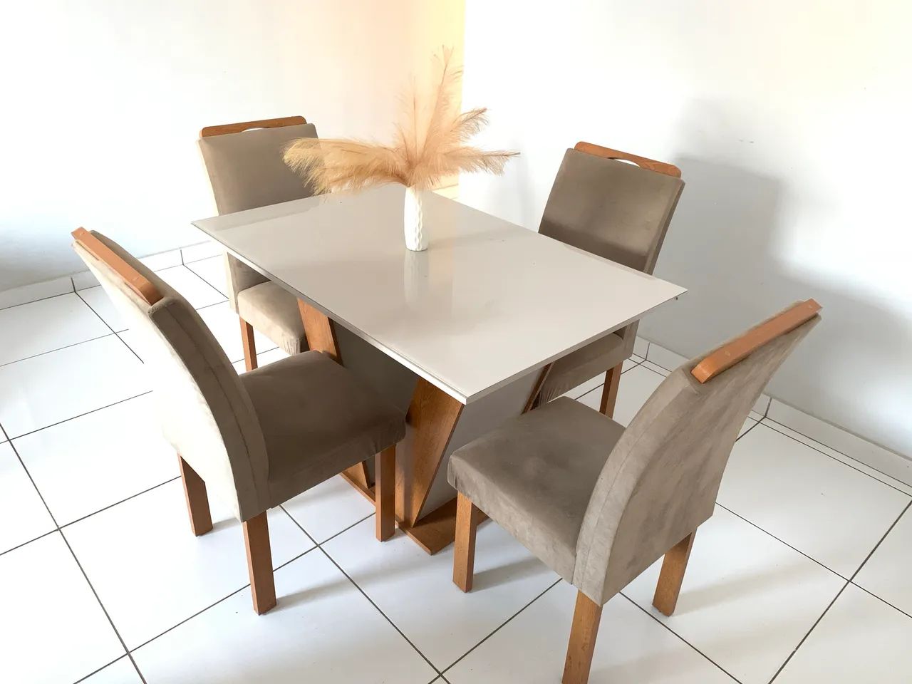 Mesa Jantar 