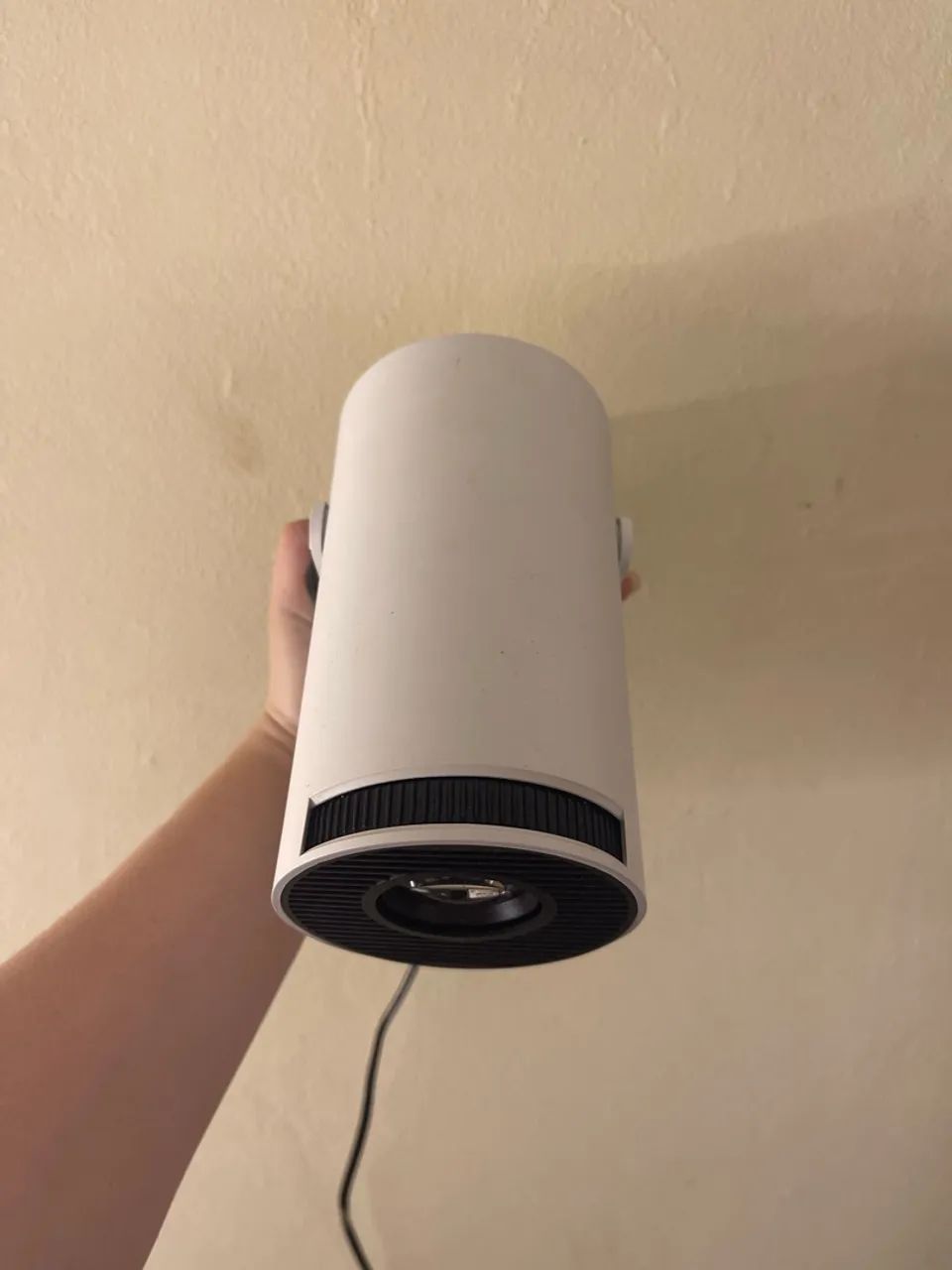  Vendo Projetor KELNS usado - novo  - Foto 4
