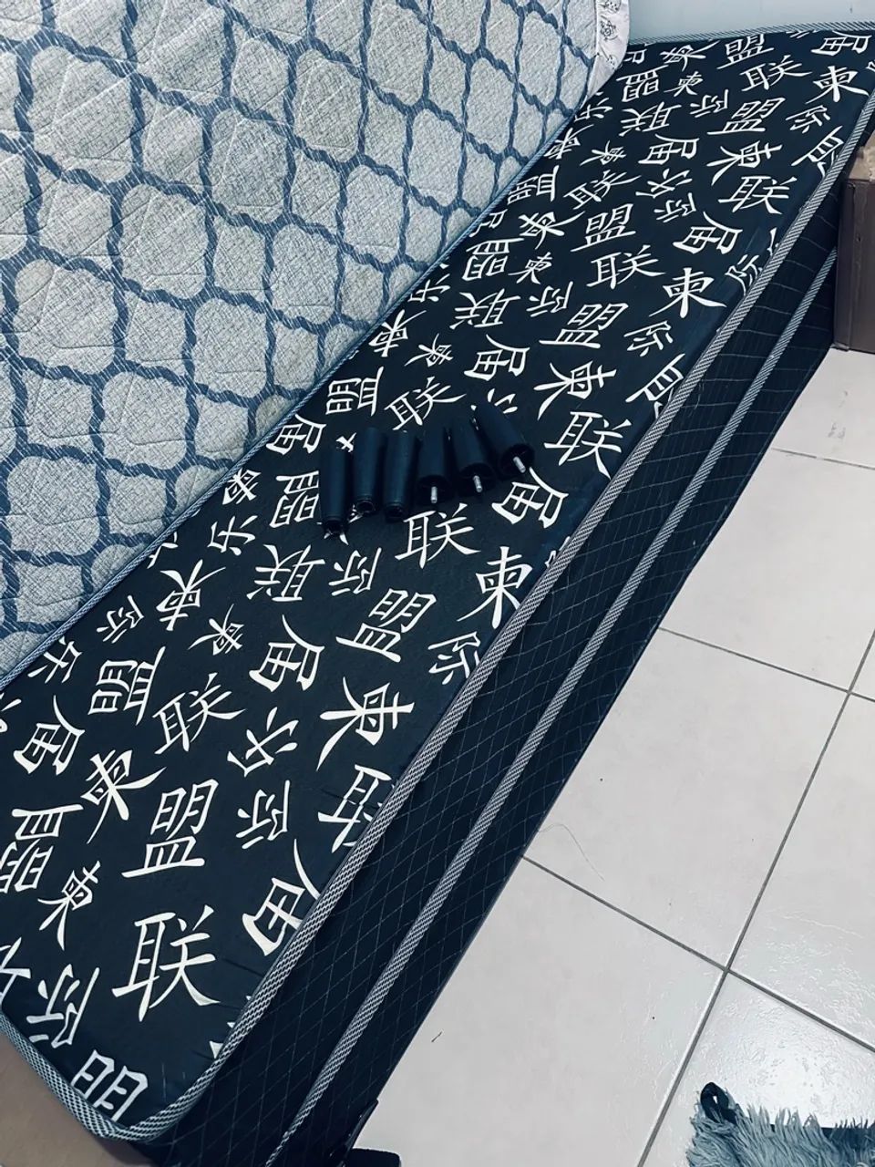 Cama de solteiro 