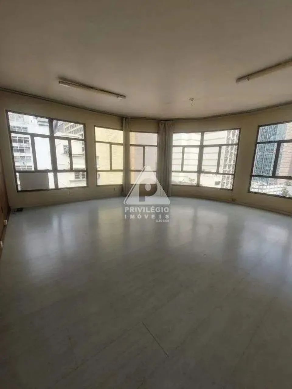 Sala Comercial à Venda | Centro do Rio de Janeiro
