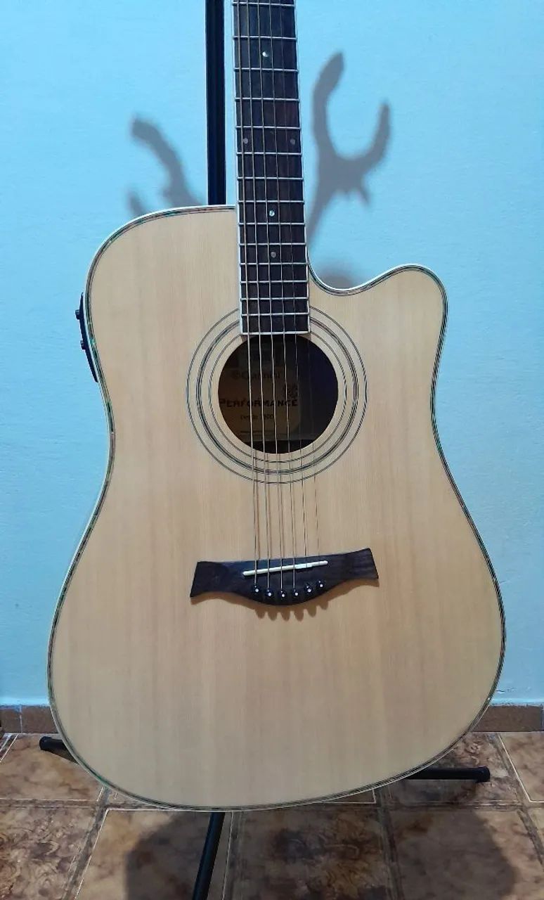 Violão Giannini 