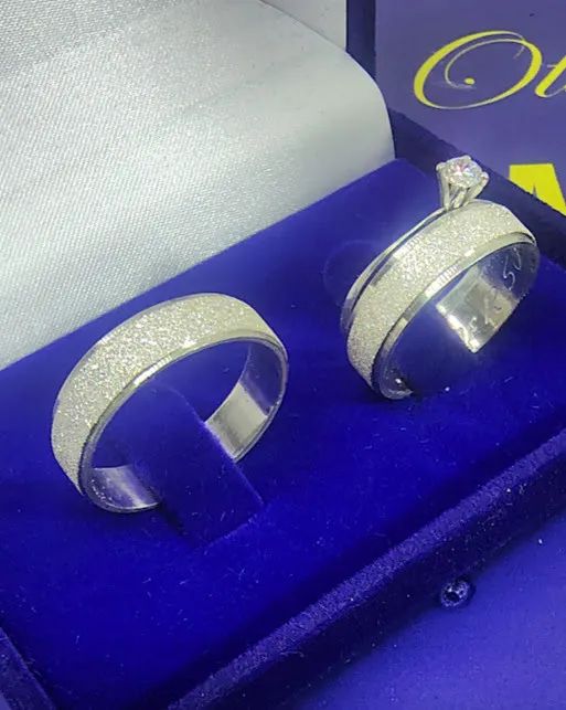 Alianças de Prata 950 de lei par 6 mm Junto com Anel solitário 2 mm Prata Pedra Zircônia   - Foto 5