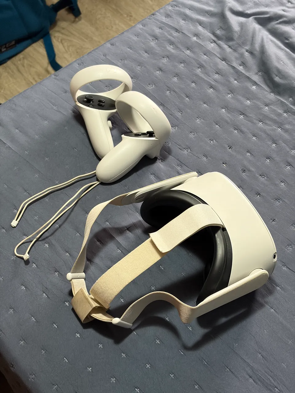 Oculus quest 2 completo, caixa + acessórios + strap bobovr