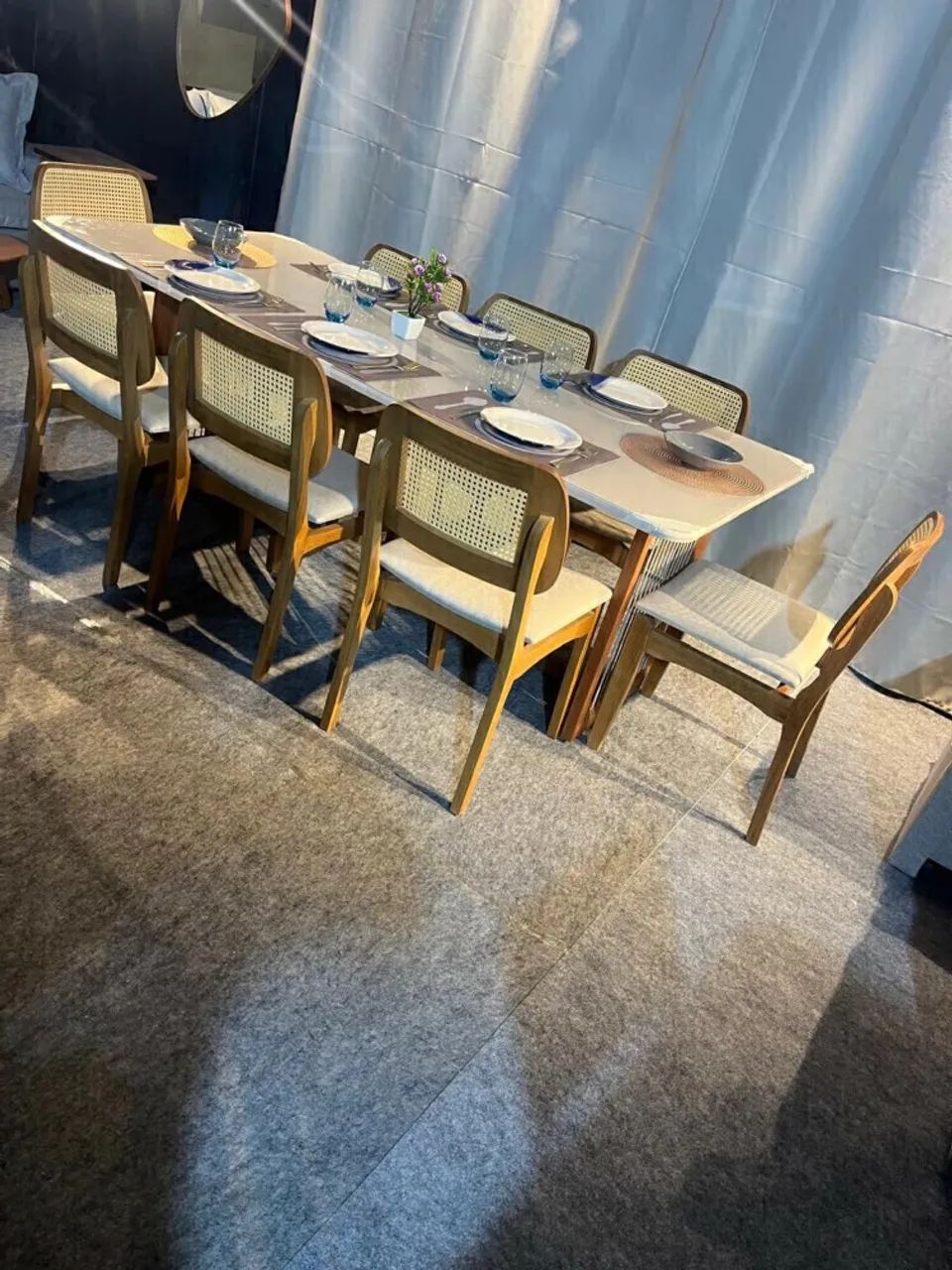 MESA DE JANTAR 210x100cm COM 8 CADEIRAS - Foto 2