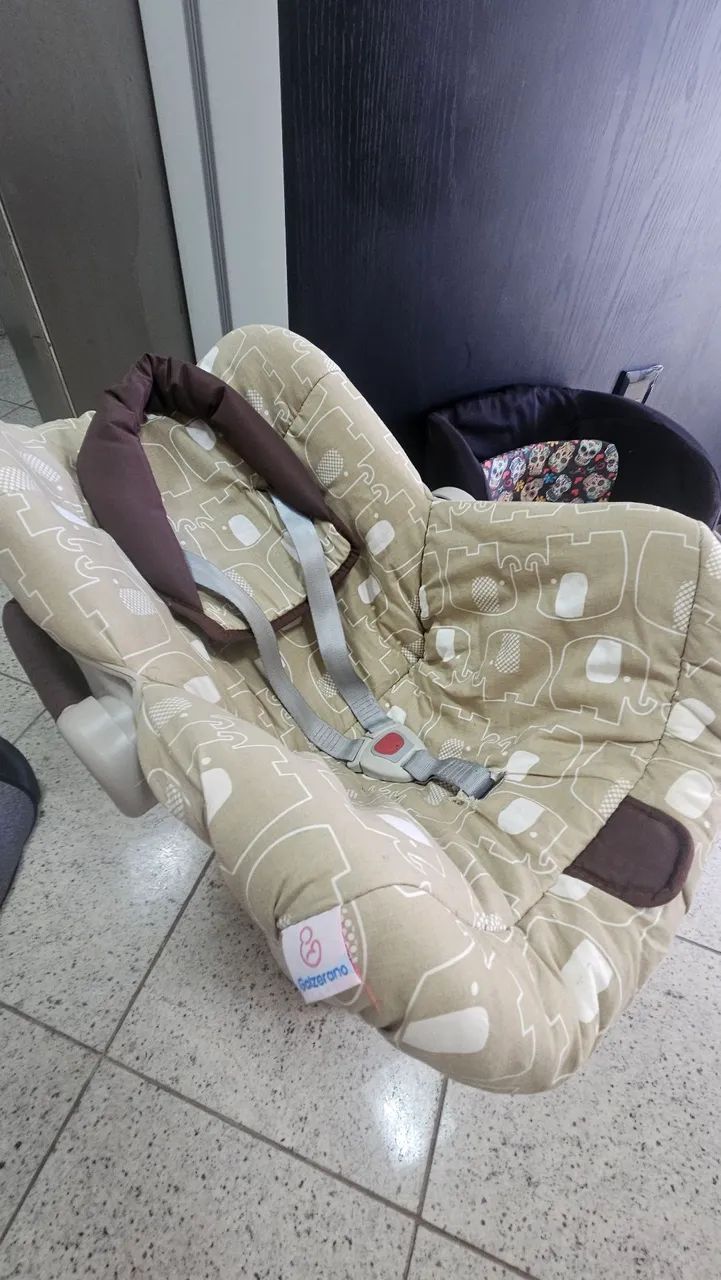 Bebê  conforto 