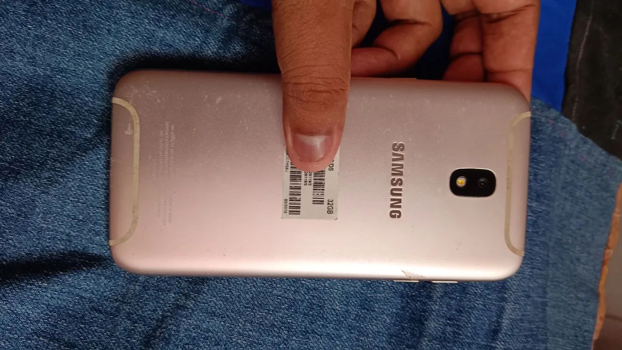 Celular j5 pro quebra galho funcionando perfeitamente  - Foto 2