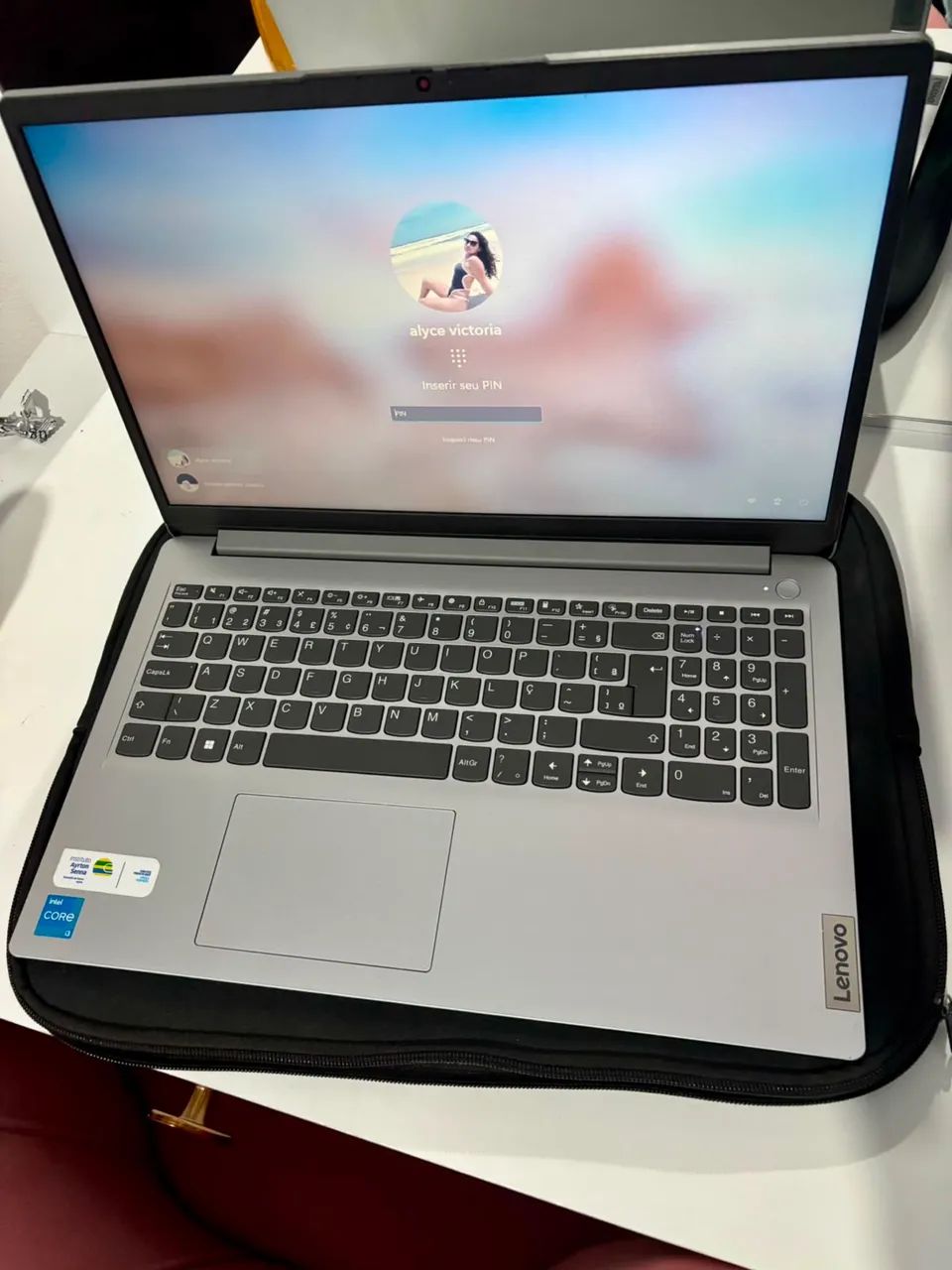 Notebook Lenovo I3