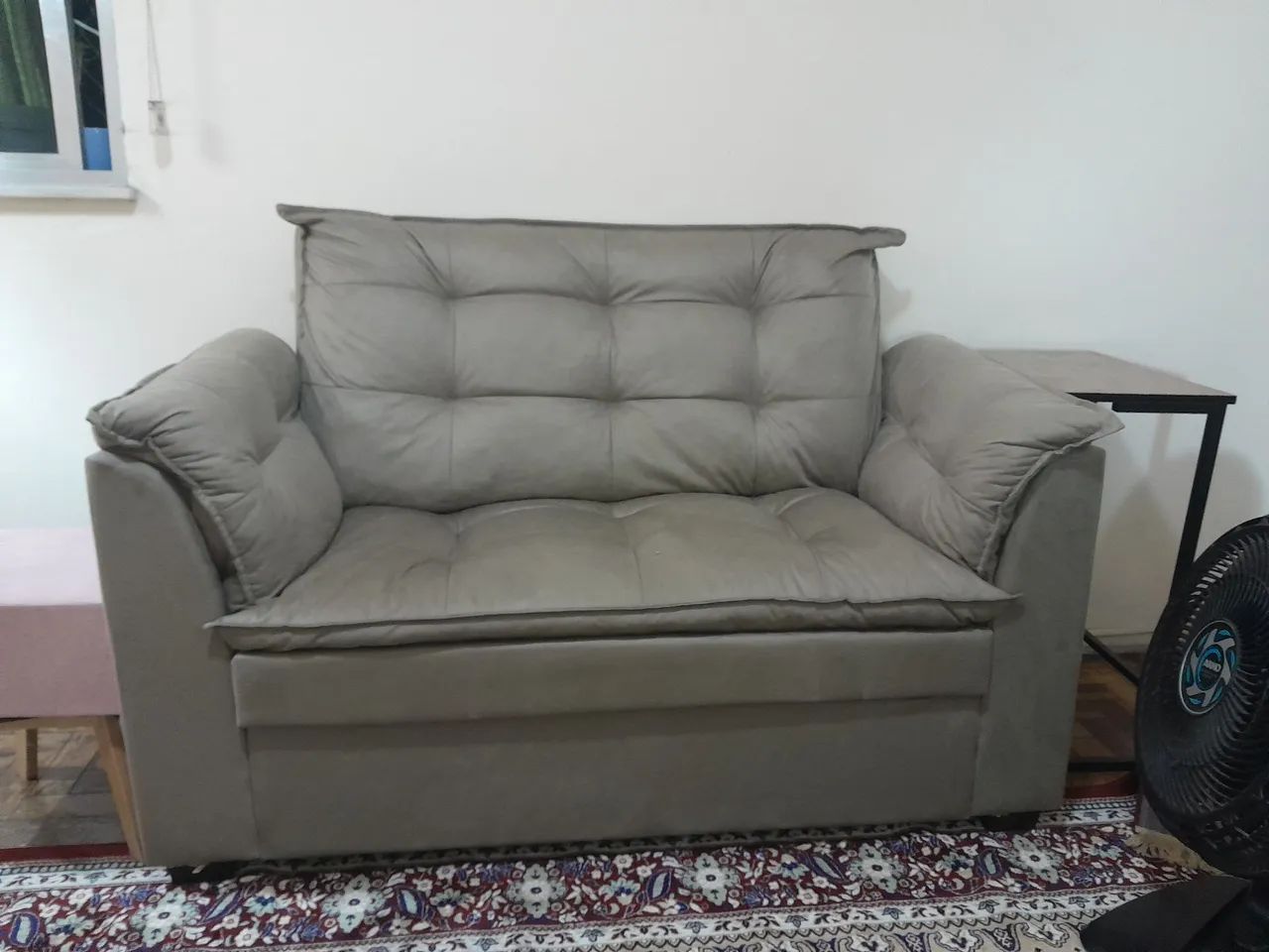 Sofá 2 lugares, pequeno, novo, lindo!