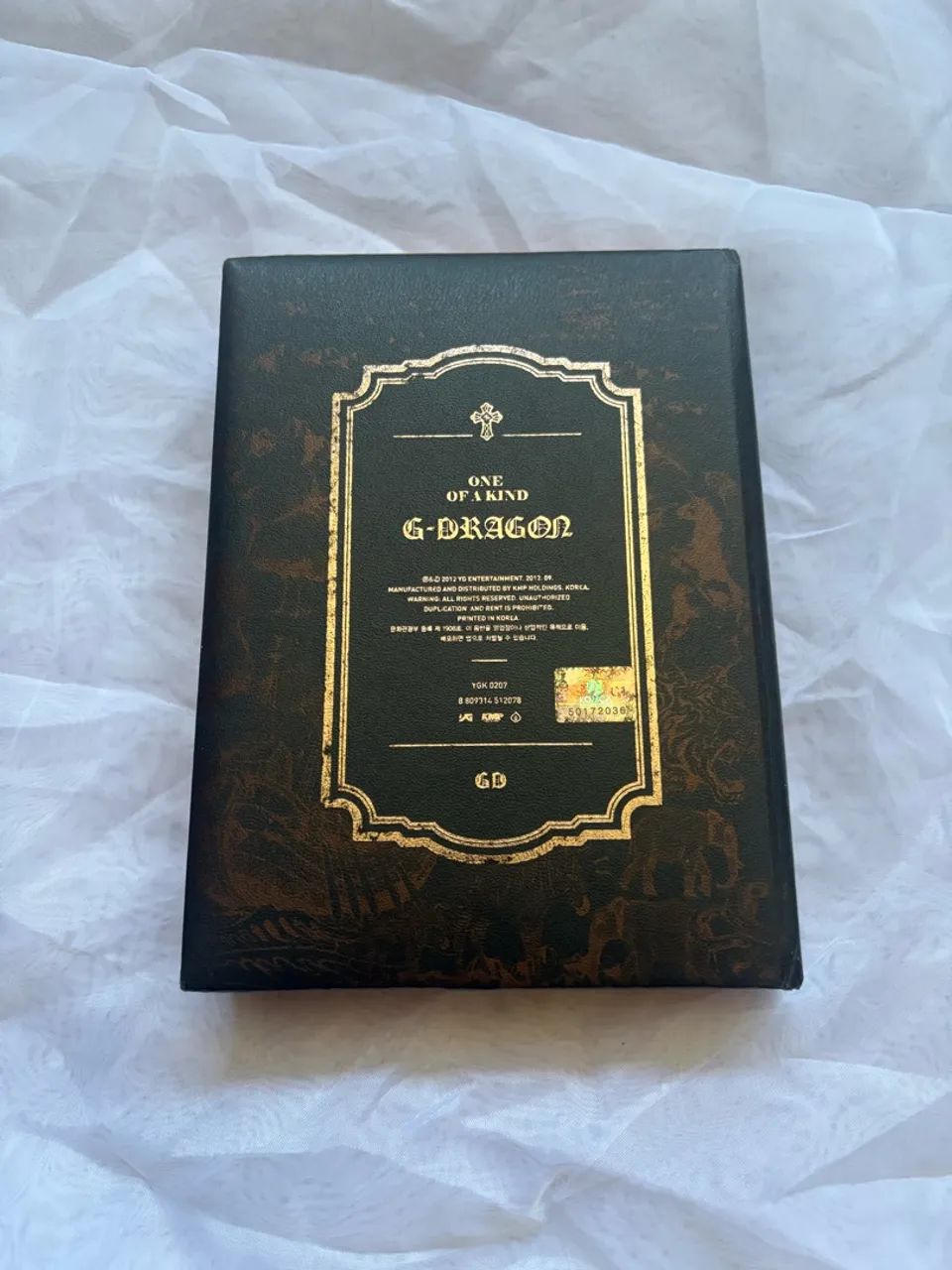 G-DRAGON - One Of a Kind Bronze Edition - Foto 2