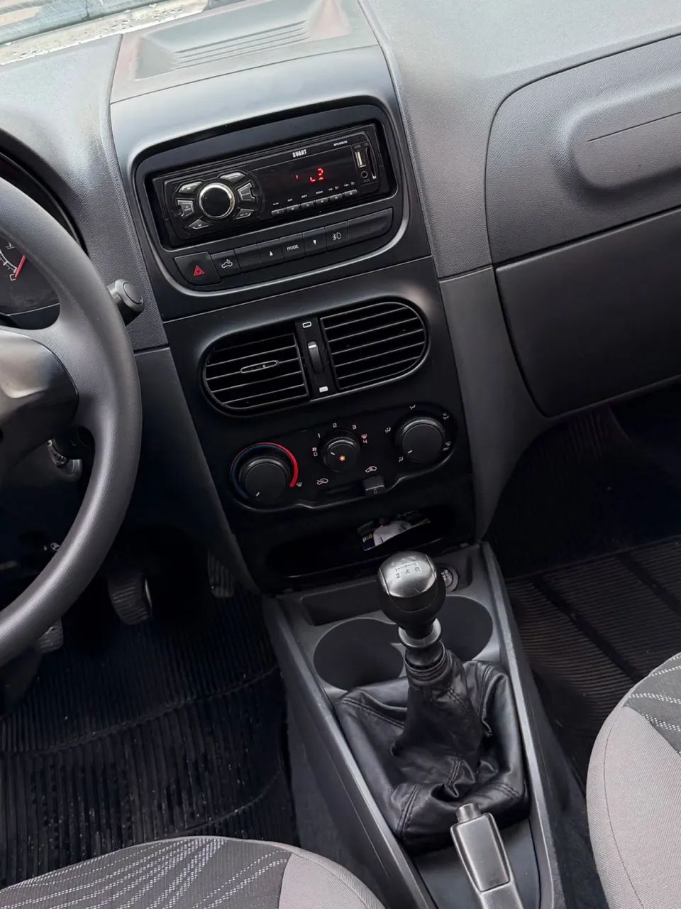 Fiat Strada Working Hard 1.4 Fire Flex 8V CD 2017 - Foto 5