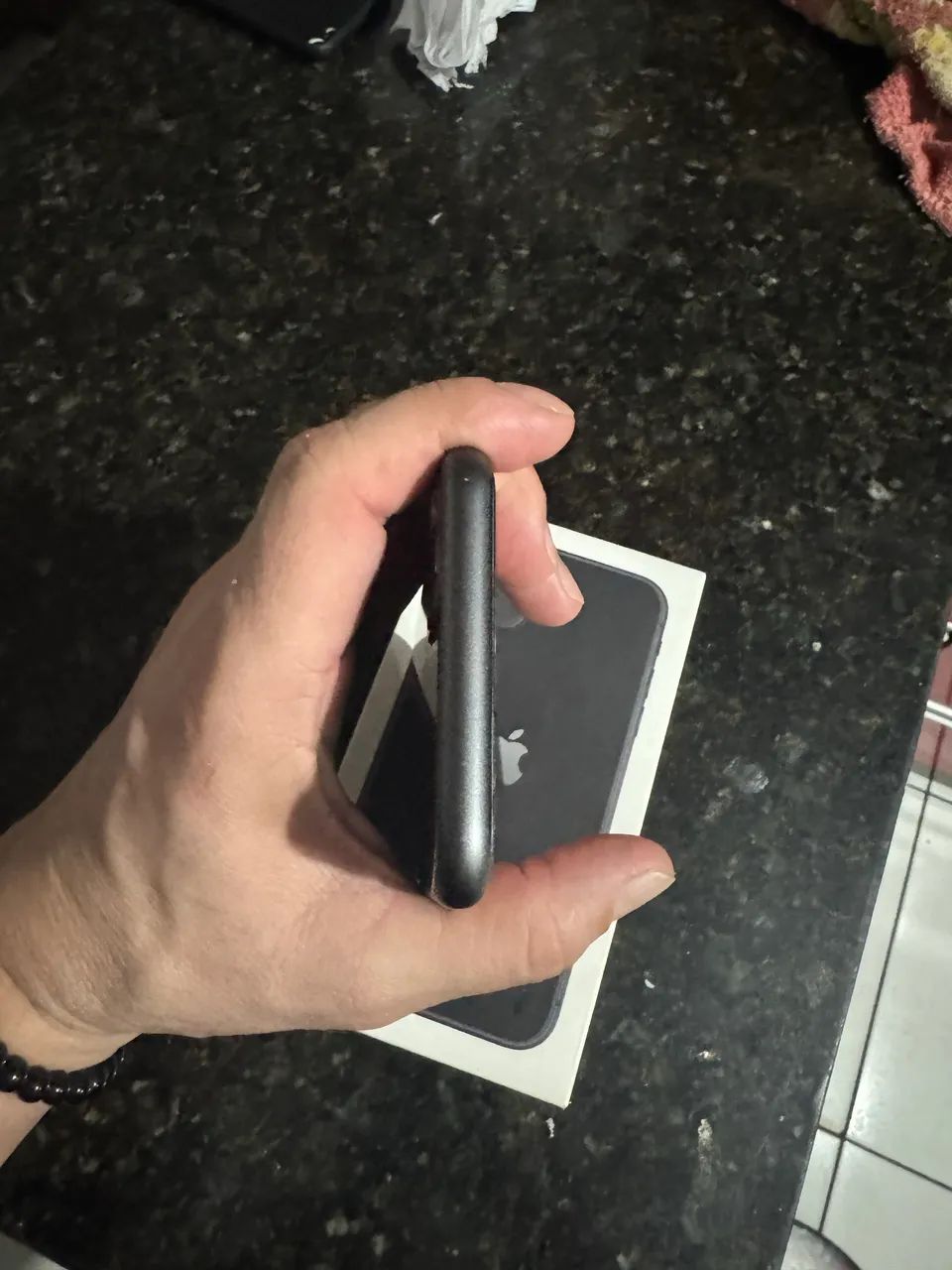 iPhone 11 128G Original nunca aberto! - Foto 2