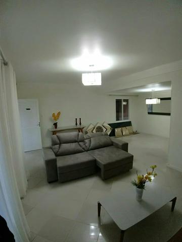 Bela casa 4 quartos com piscina do imóvel ar em todos cômodo condominio luxo - Foto 4