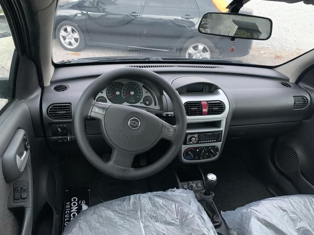 Corsa sedan 2011 1.4 premium o TOP - Foto 7