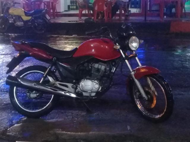 Moto toda original não bate nada motor calado de fábrica tenho os dois documentos. 4.000 - Foto 5