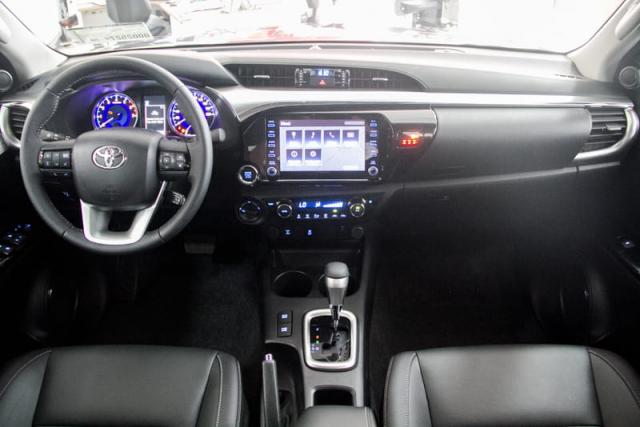TOYOTA HILUX CD DSL 4X4 SRV AT 19/20 - Foto 17