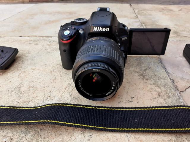 Câmera DSLR - Nikon D5100 - Foto 4