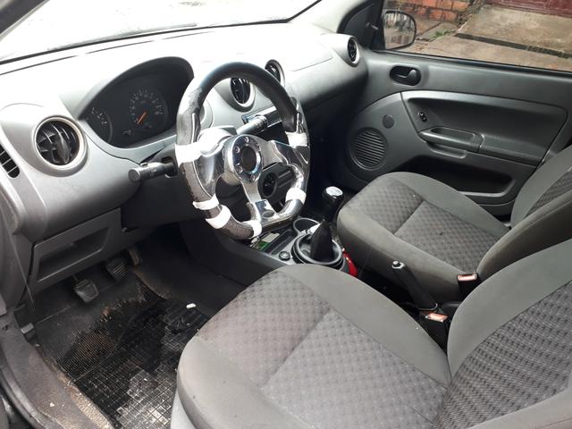 Ford Fiesta - Foto 4