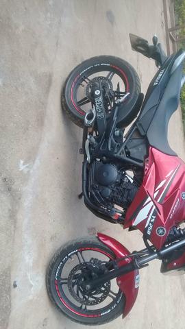 Vendo descarga esportiva pra fazer 250