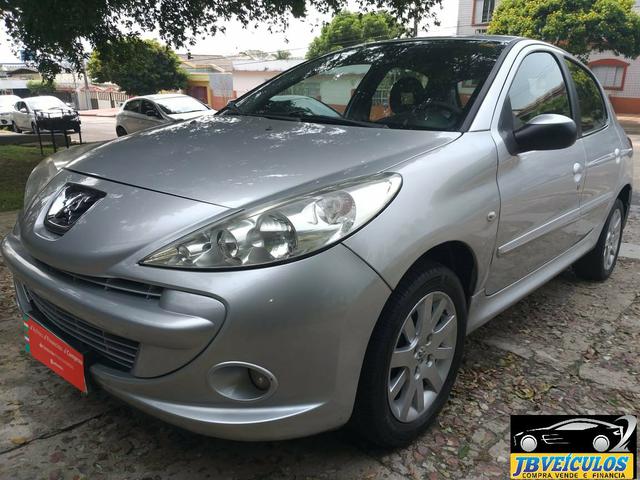 Peugeot 207 1.4 2012 automático