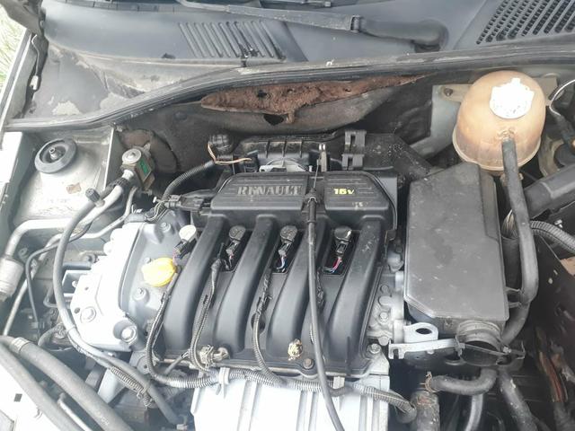 Clio 1.0 ano 2000 só R$ 5000 - Foto 2