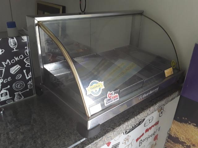 Estufa de 4 bandeijas
